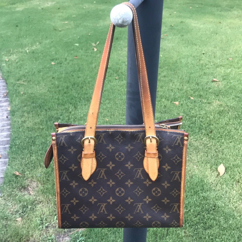 Authentic Louis Vuitton Purse